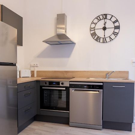 Logement De Charme En Plein Coeur D'Авиньон Екстериор снимка